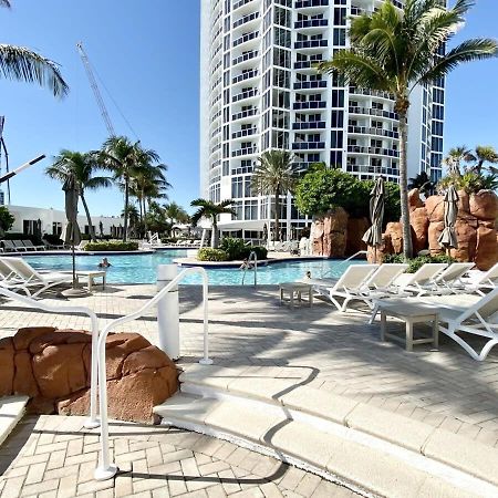 Trump International Resort By Zen Vacation Rentals Miami Beach Exterior foto